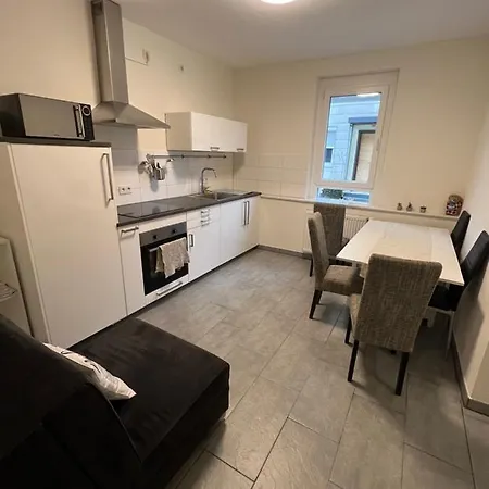Zentral Gelegene Apartment